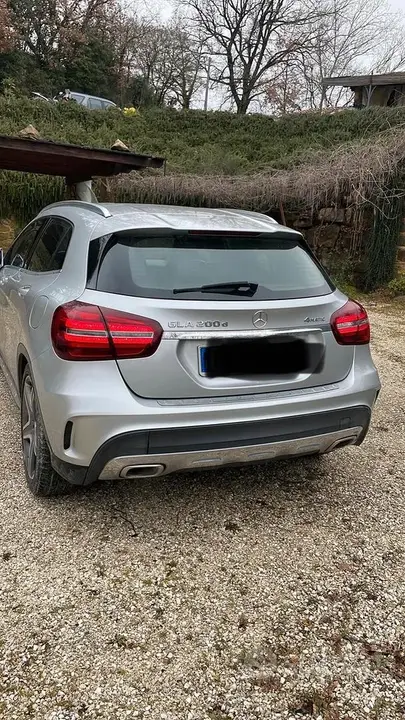 Mercedes-Benz Gla 2017 photo 2