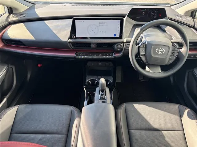 Toyota Prius 2025 photo 2