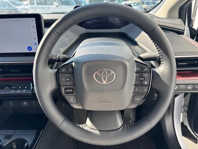Toyota Prius 2025 photo 3