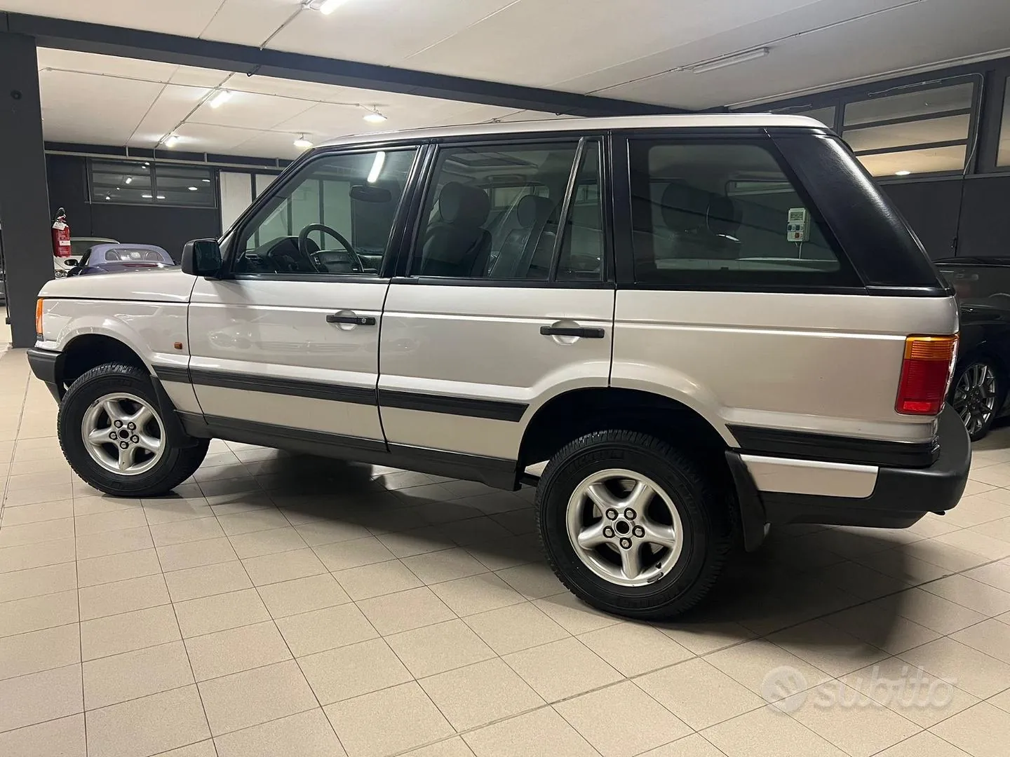 Land Rover Range Rover 1998 photo 4