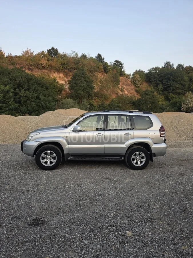 Toyota Land Cruiser 2005 photo 5