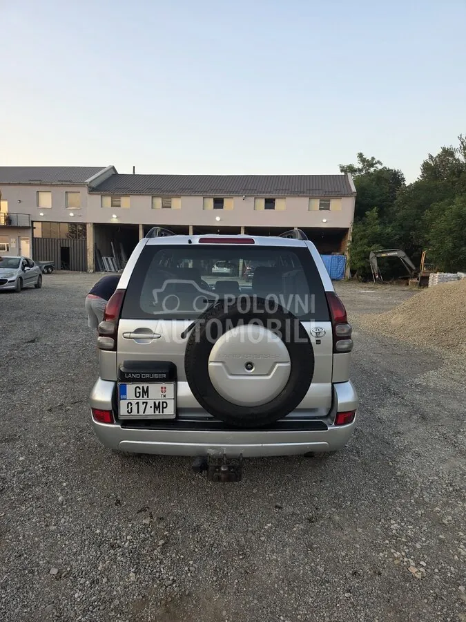 Toyota Land Cruiser 2005 photo 4