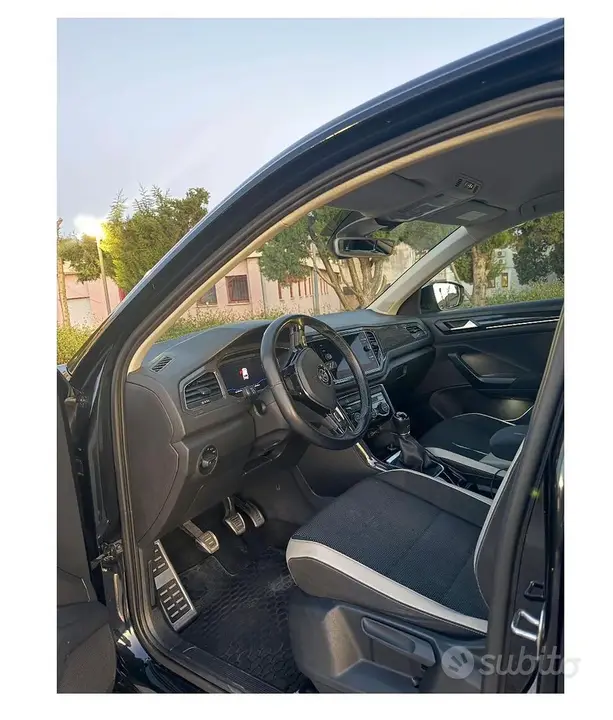 Volkswagen T-Roc 2019 photo 4