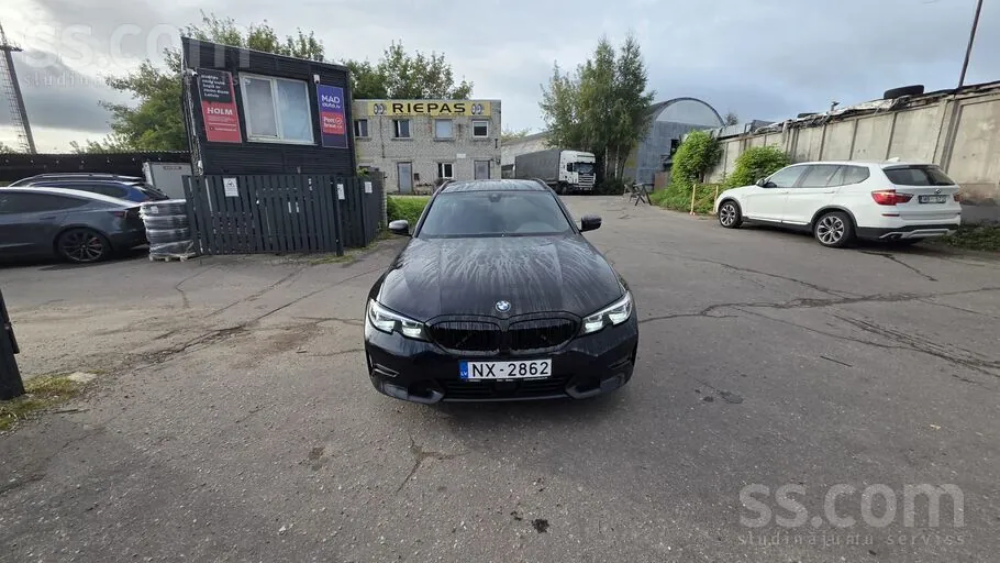 BMW 320 2020 photo 3