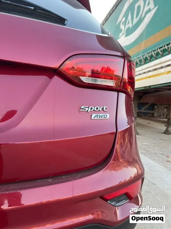 Hyundai Santa Fe 2018 photo 2