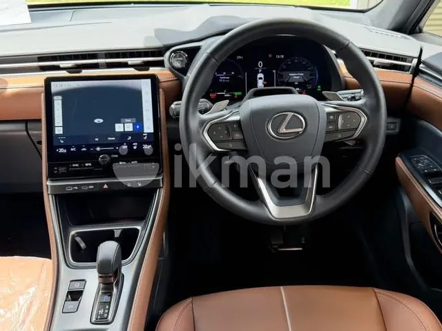 Lexus Lbx 2024 photo 5
