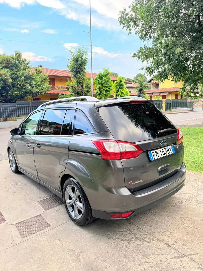 Ford C-Max 2017 photo 4