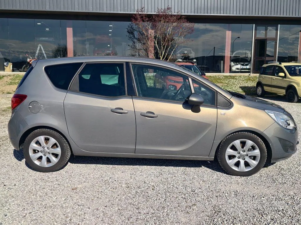 Opel Meriva 2010 photo 3