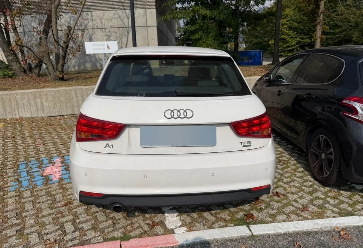Audi A1 2017 photo 2
