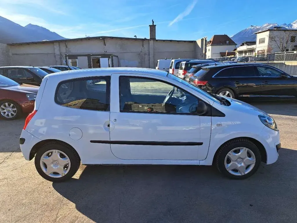 Renault Twingo 2008 photo 2