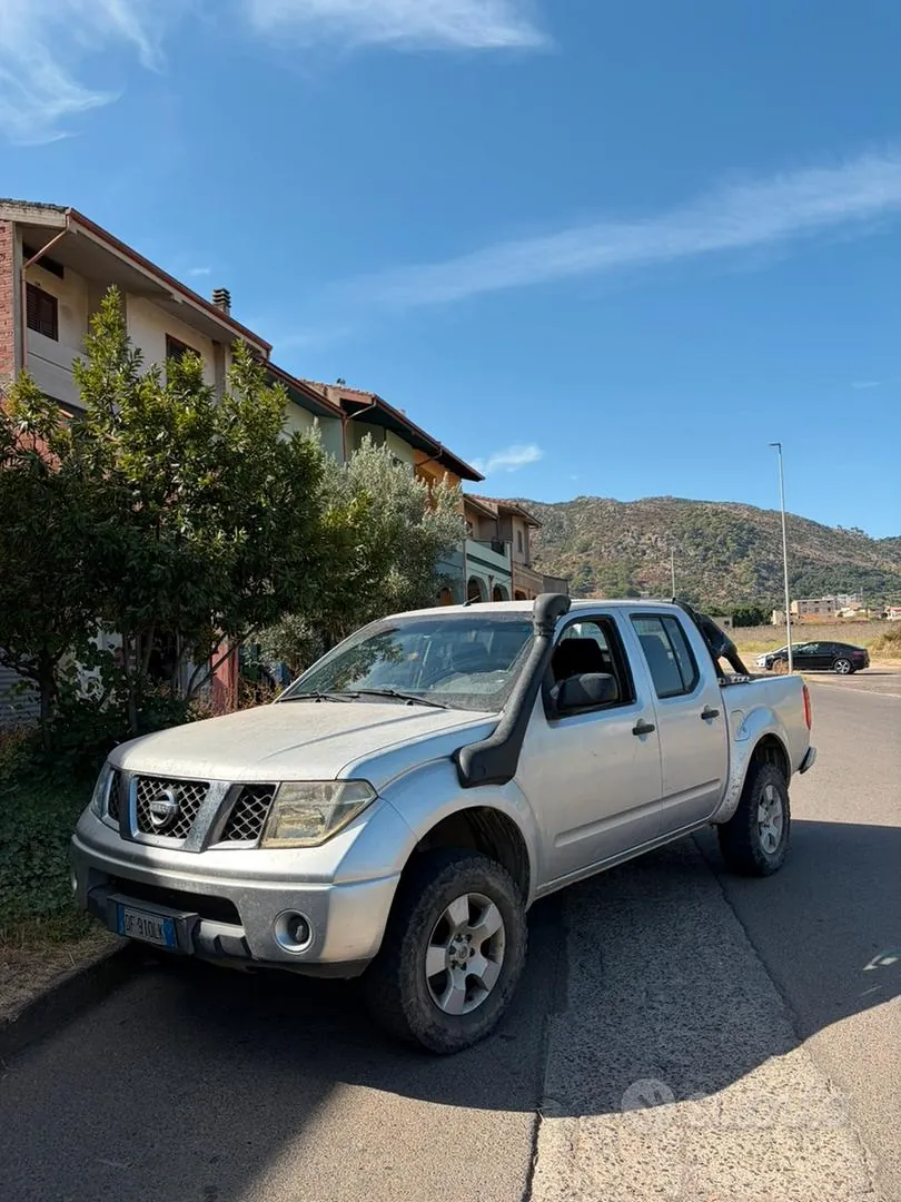Nissan Navara D40