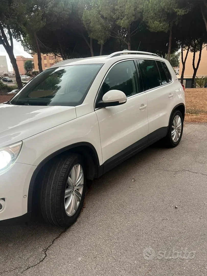 Volkswagen Tiguan 2011 photo 3