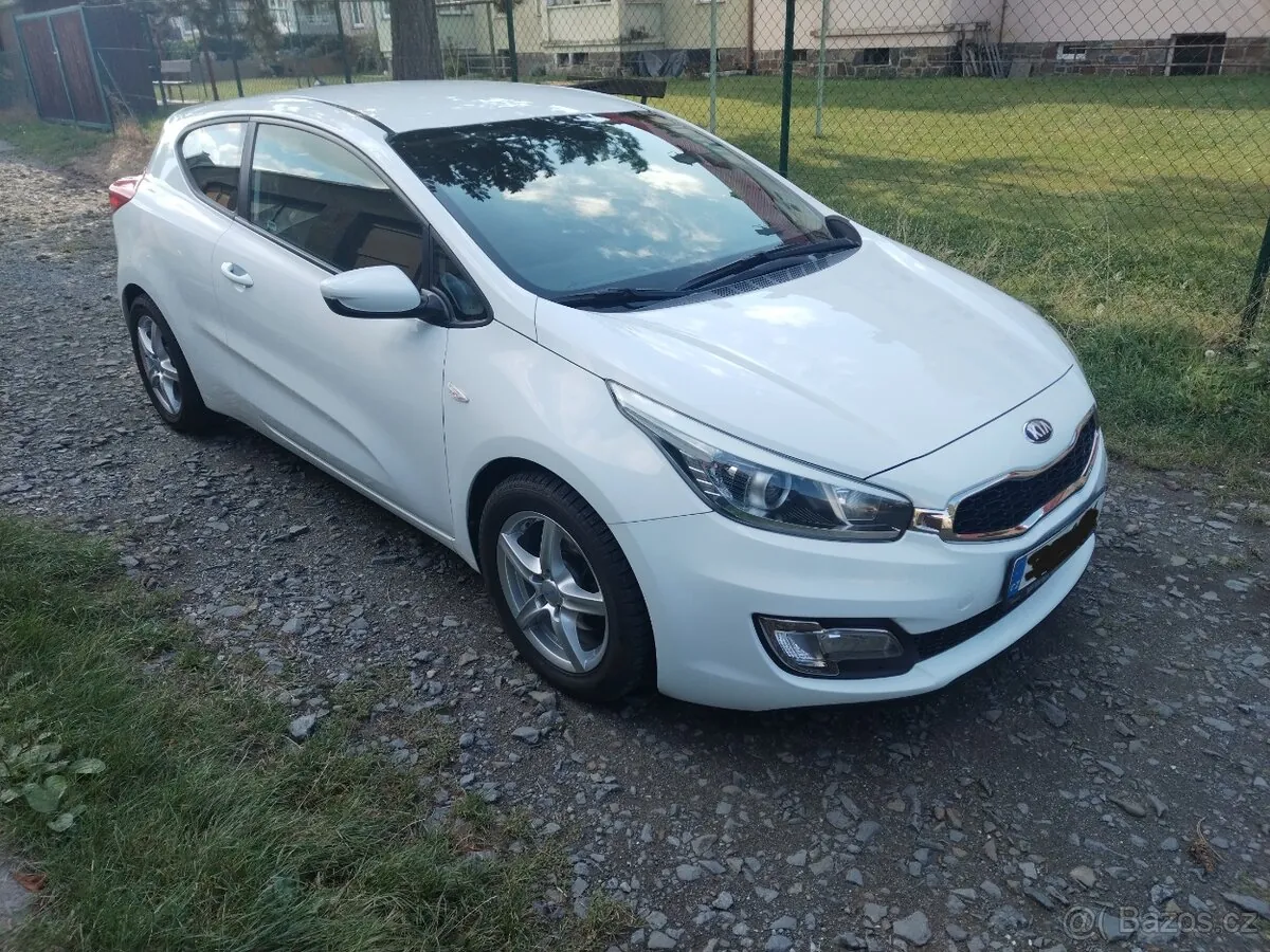Kia Proceed