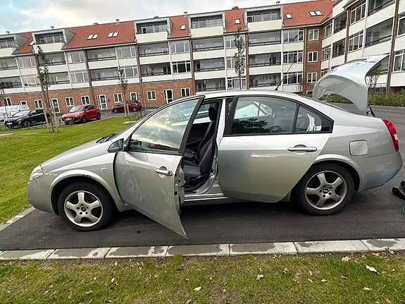 Nissan Primera 2002 photo 5