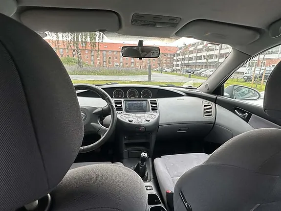 Nissan Primera 2002 photo 3
