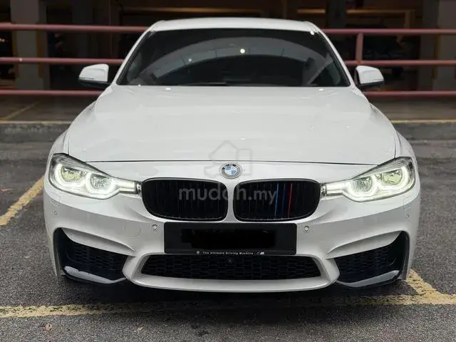 BMW 320I