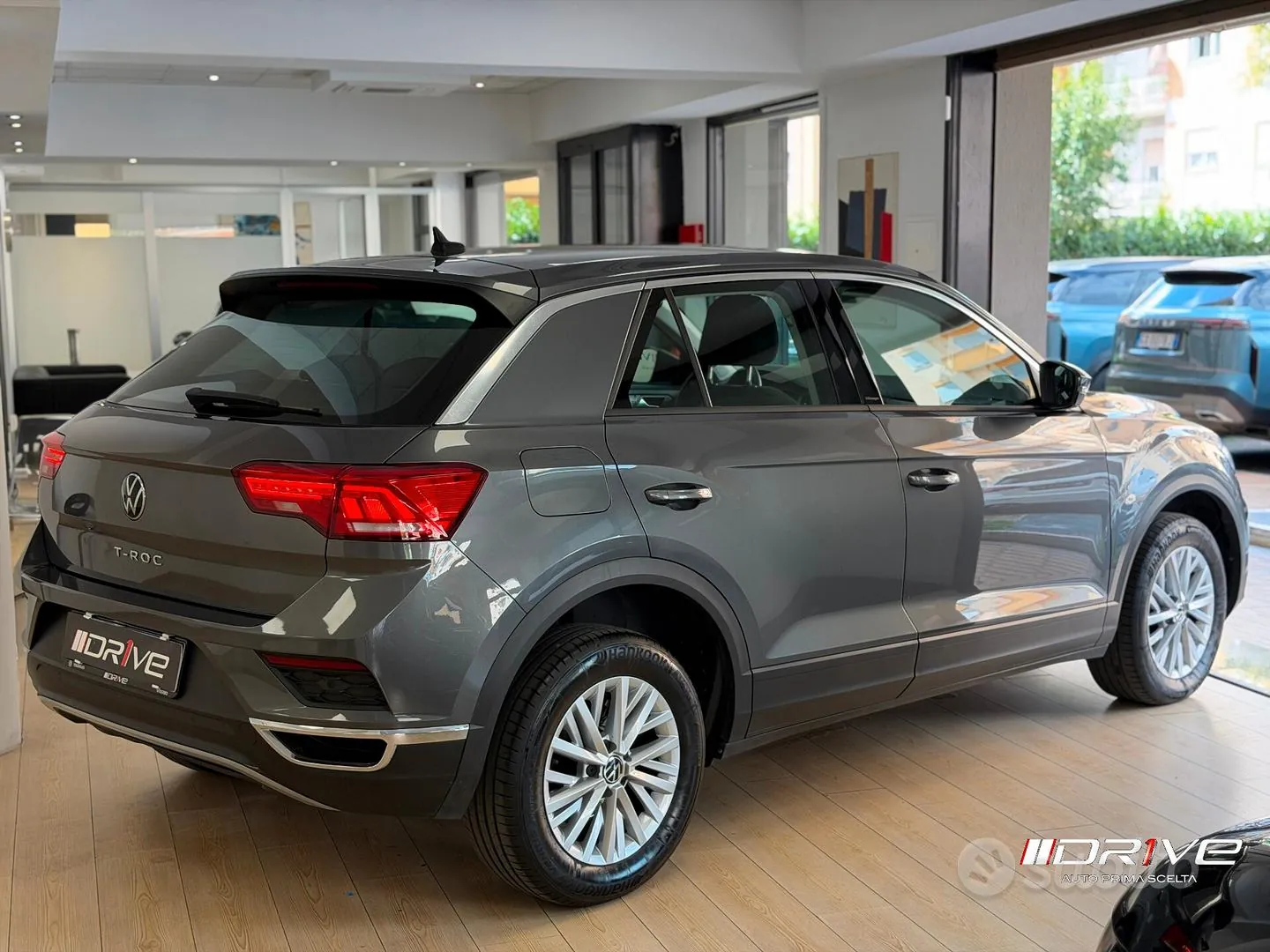 Volkswagen T-Roc 2022 photo 3