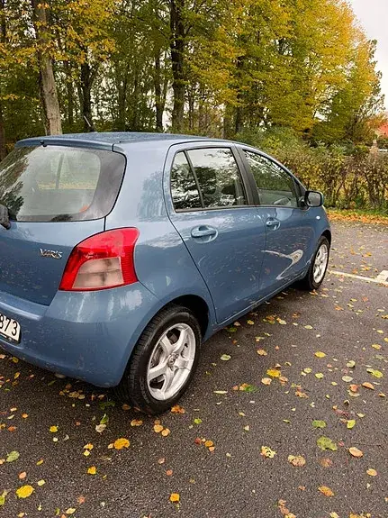 Toyota Yaris 2007 photo 4