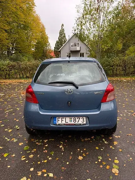 Toyota Yaris 2007 photo 3