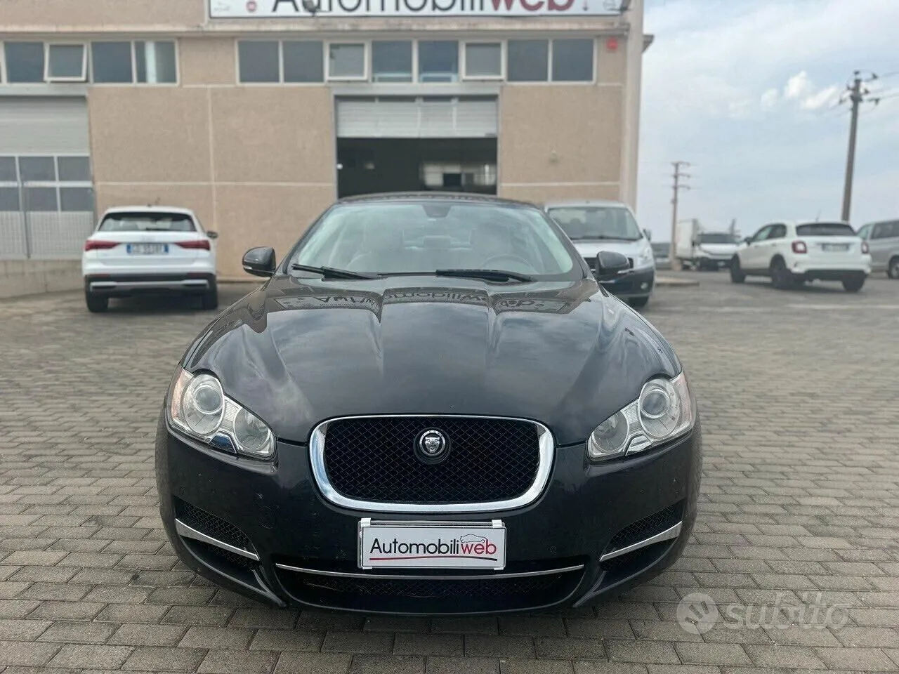 Jaguar Xf 2010 photo 2