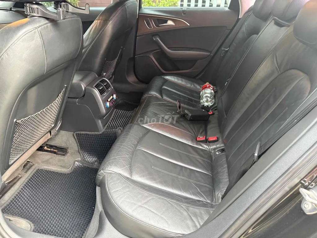 Audi A6 2011 photo 5