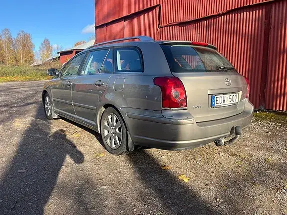 Toyota Avensis 2007 photo 3