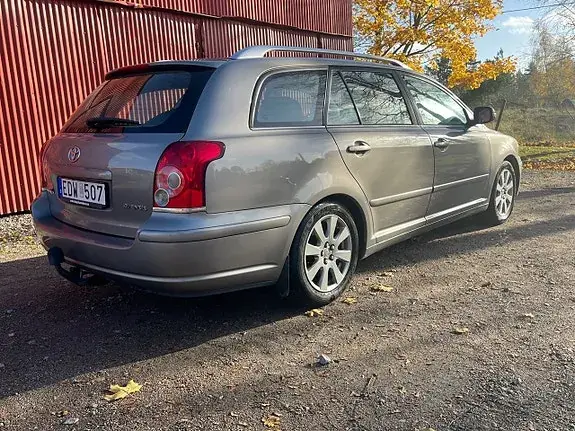 Toyota Avensis 2007 photo 4