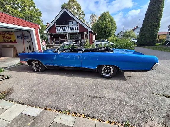 Pontiac Bonneville