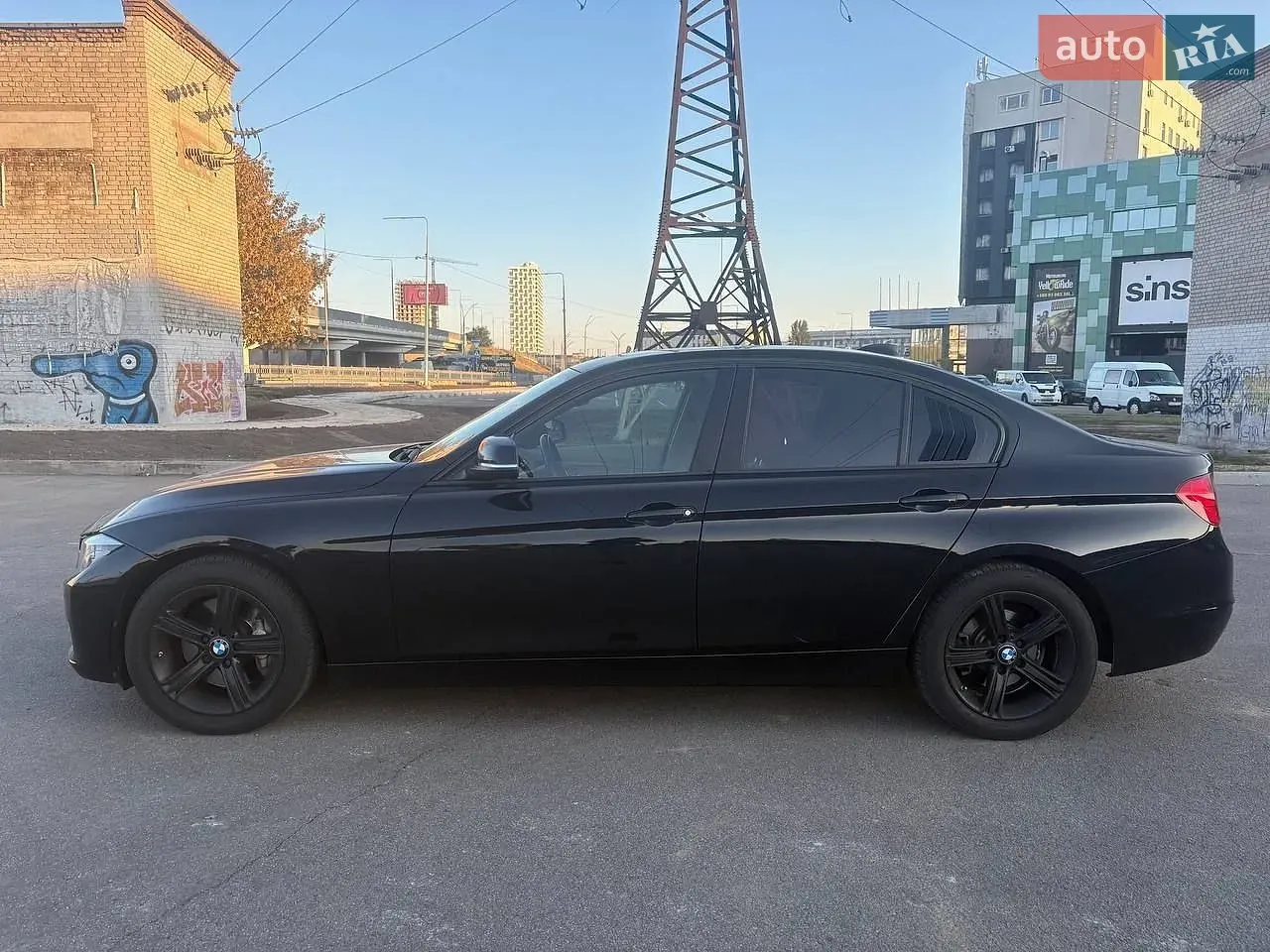 BMW 3 Series 2015 photo 3