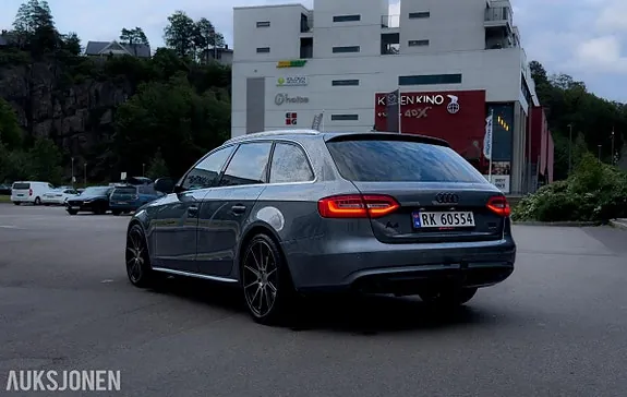 Audi A4 2013 photo 5