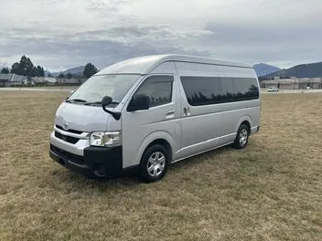 Toyota Hiace 2021 photo 3