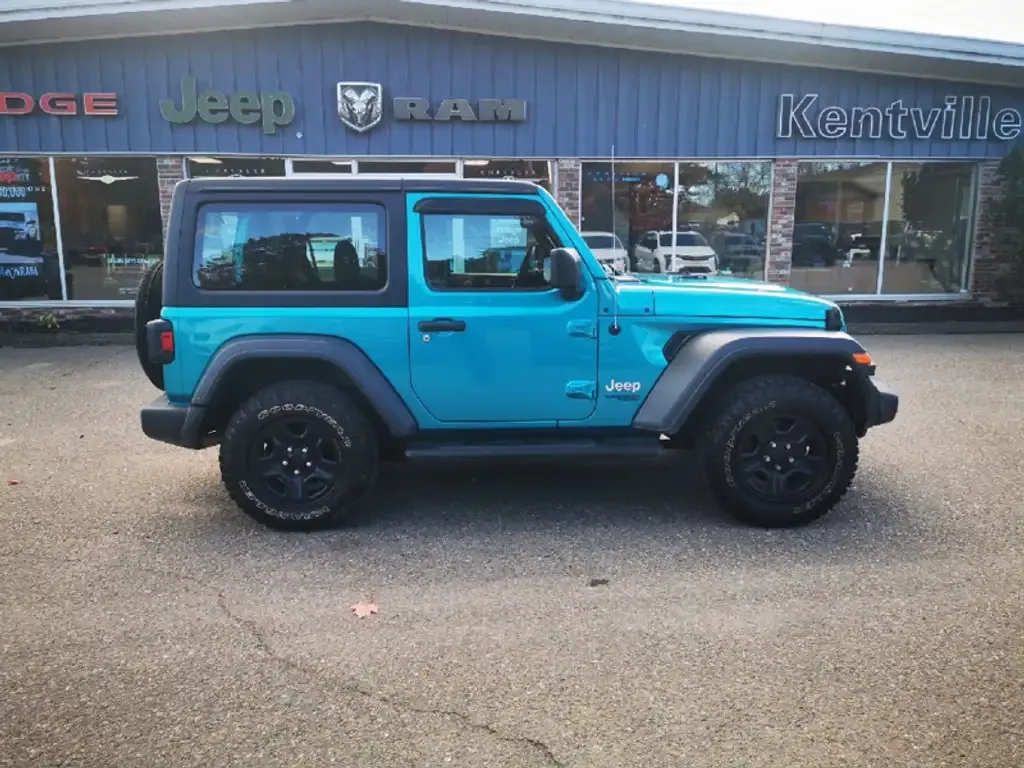 Jeep Wrangler 2020 photo 2