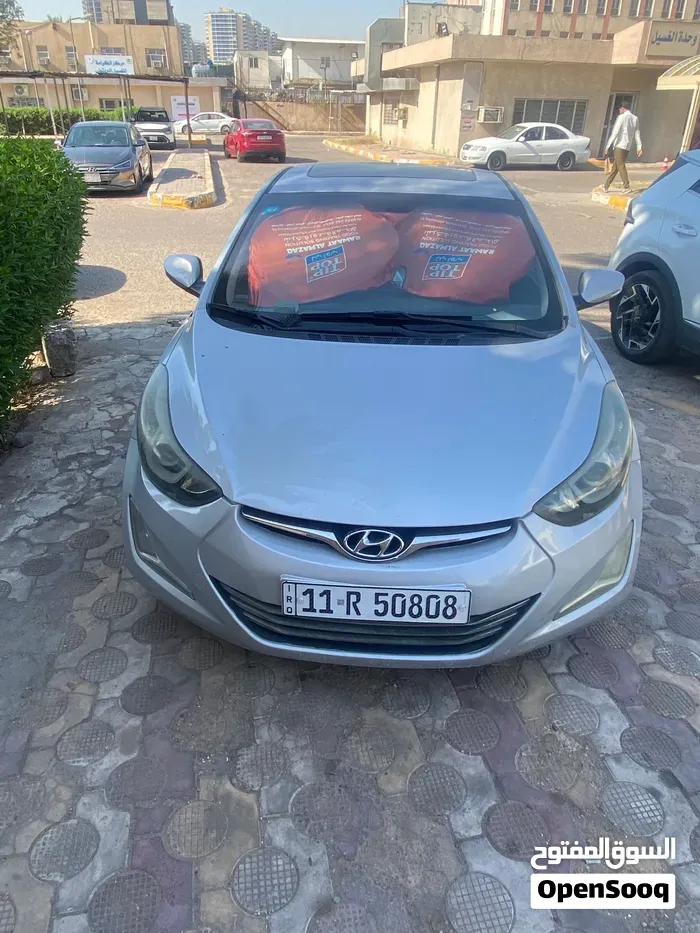 Hyundai Elantra