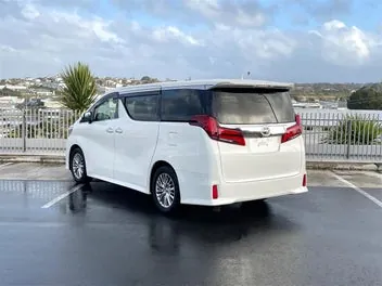 Toyota Alphard 2022 photo 5