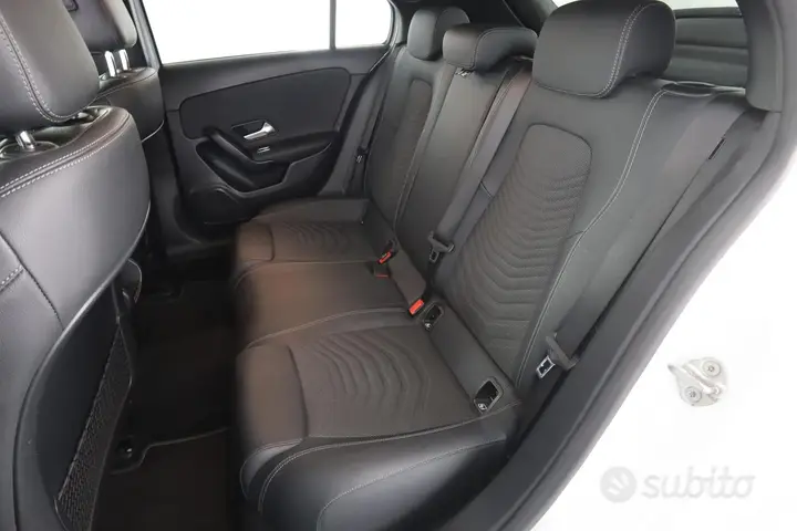 Mercedes-Benz A-Class 2022 photo 3