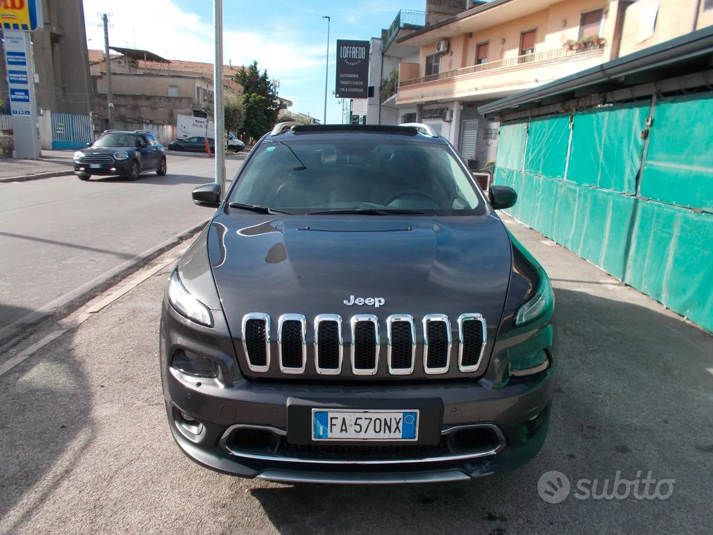 Jeep Cherokee 2015 photo 4