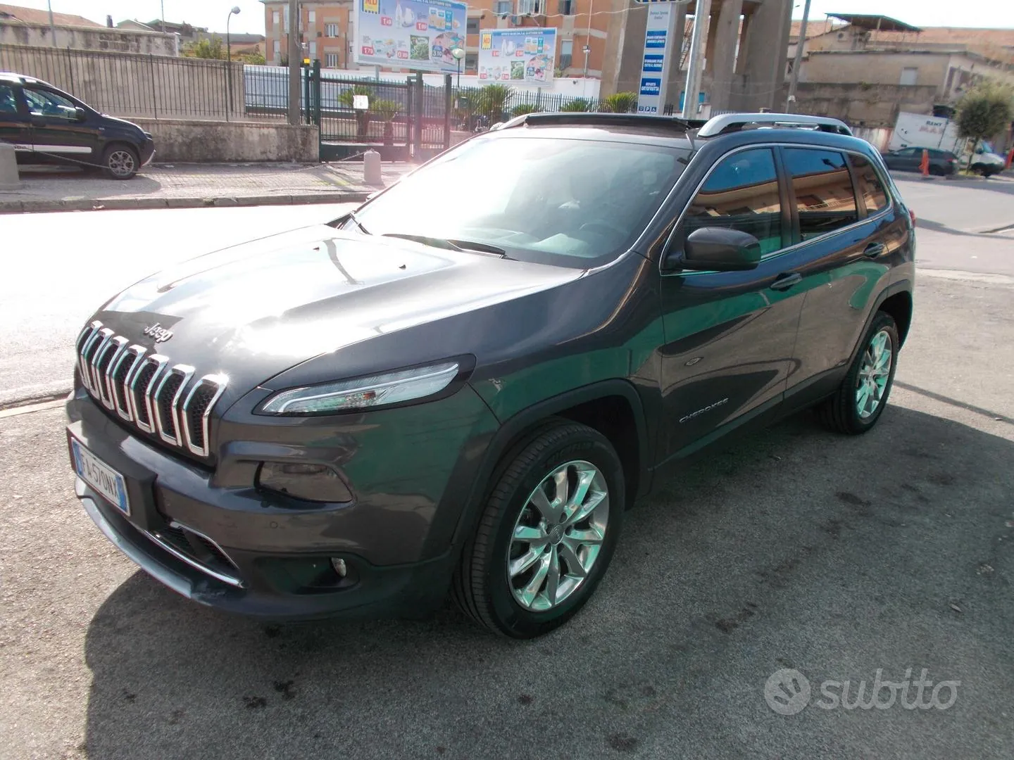 Jeep Cherokee 2015 photo 2