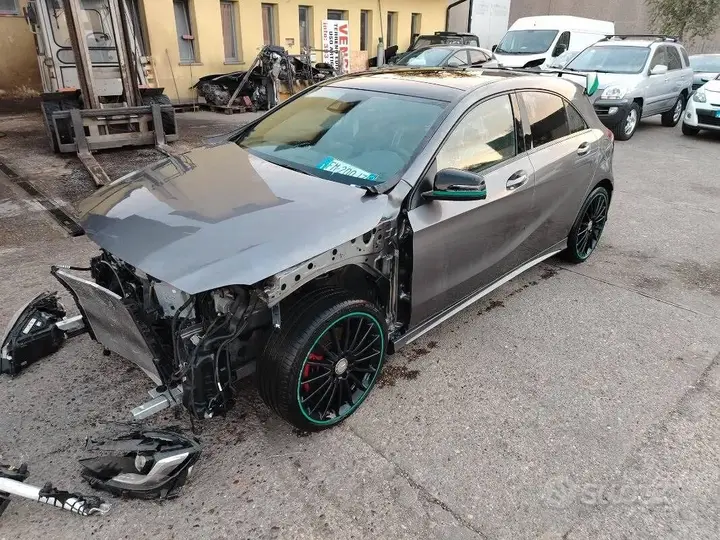 Mercedes-Benz A