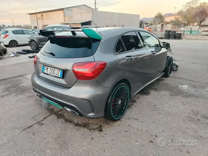 Mercedes-Benz A 2016 photo 4