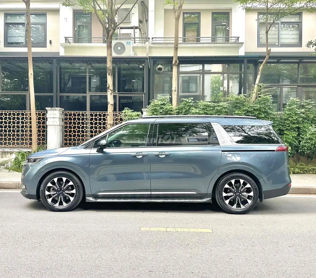 Kia Carnival 2022 photo 2