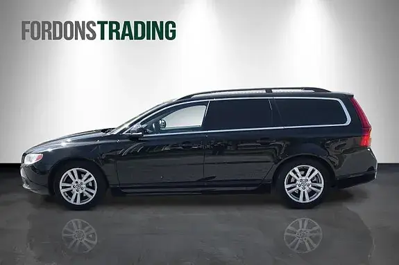 Volvo V70 2013 photo 2