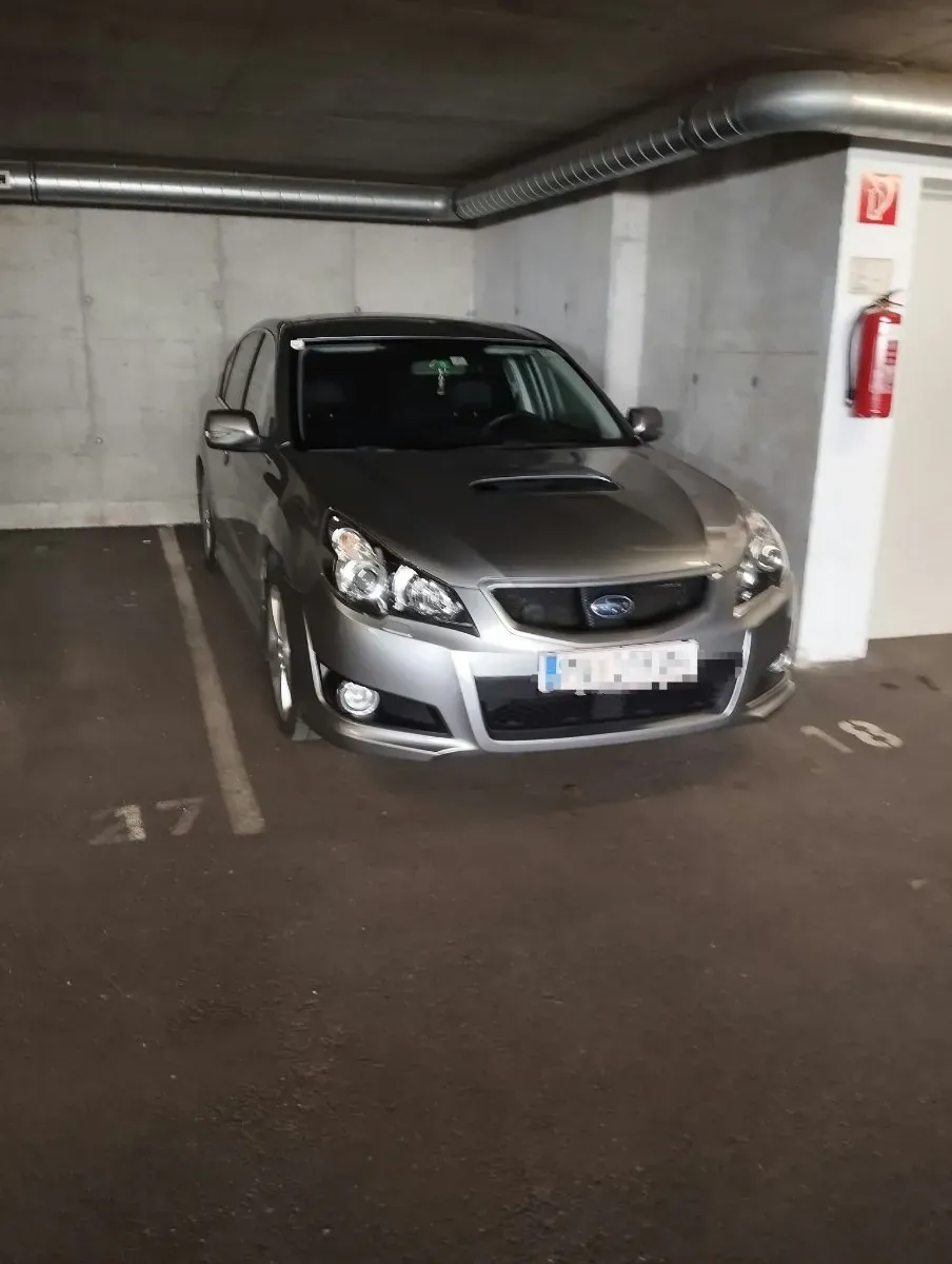 Subaru Legacy 2010 photo 3