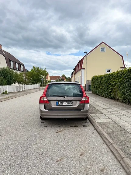 Volvo V70 2009 photo 4
