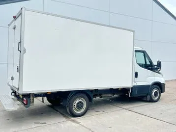 Iveco Daily 2021 photo 3