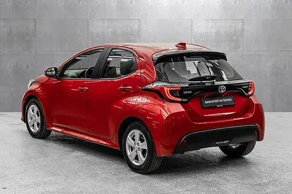 Toyota Yaris 2023 photo 5