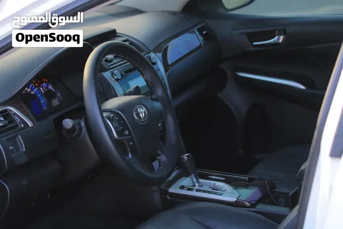 Toyota Camry 2014 photo 3
