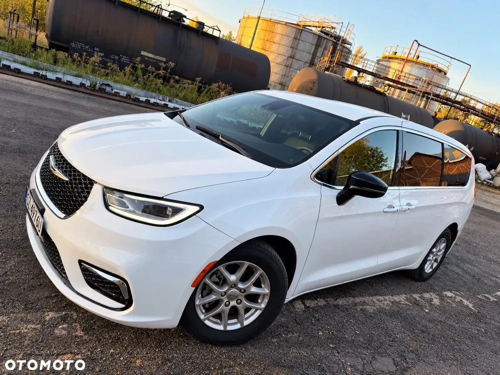 Chrysler Pacifica