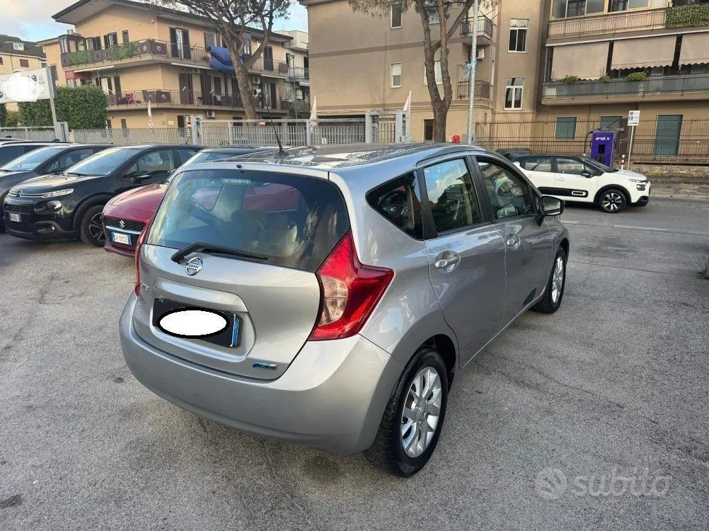 Nissan Note 2014 photo 4