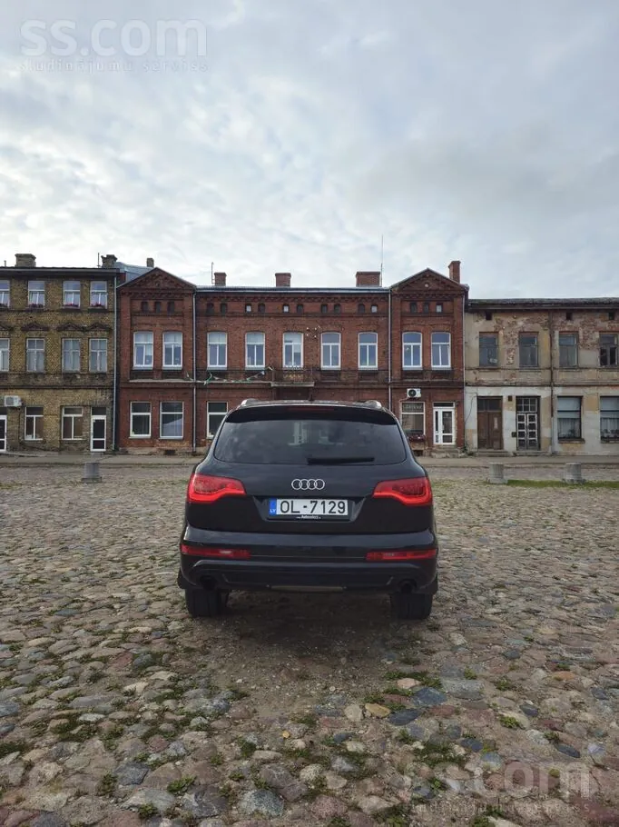 Audi Q7 2007 photo 4