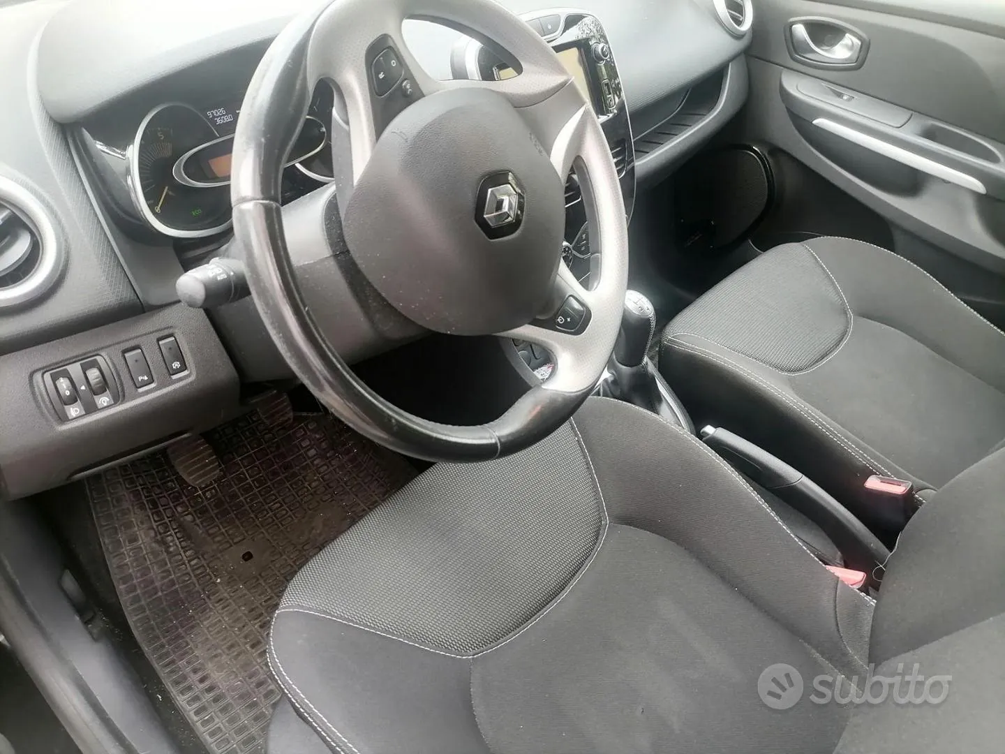 Renault Clio 2016 photo 5